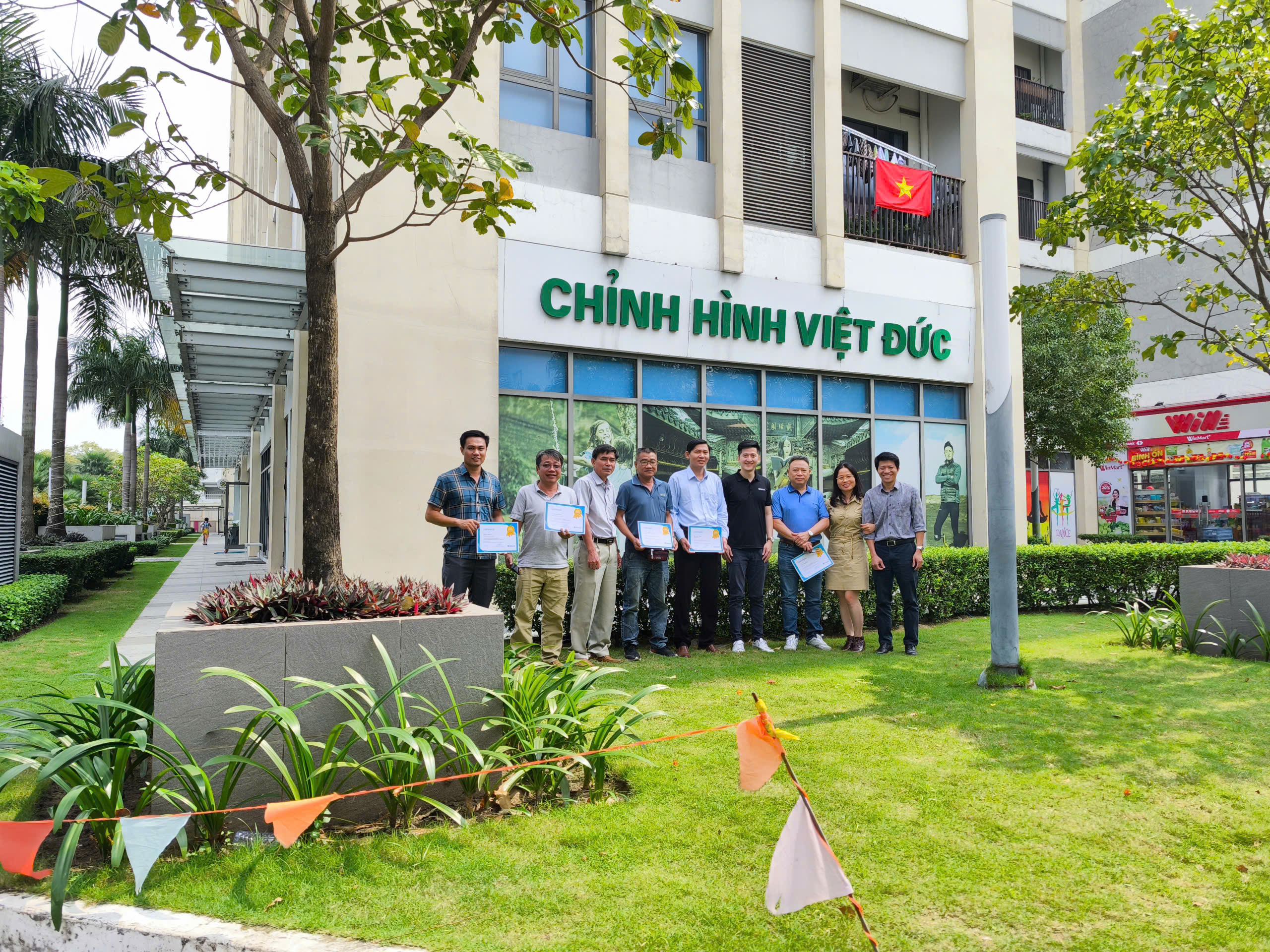 kỹ thuật lắp chân tay giả Việt Nam